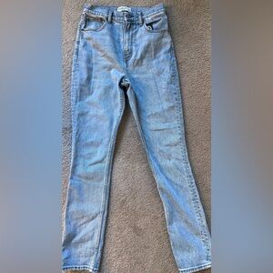 Abercrombie & Fitch women’s  Slim Straight ultra high rise Jeans - Medium Blue